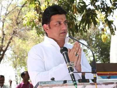 Another blow to NCP, Ranjitsinh Mohite-Patil set to join BJP tomorrow at noon