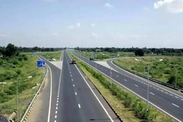 AP govt plans 10 new roads to link NH-16 to Bhogapuram airport