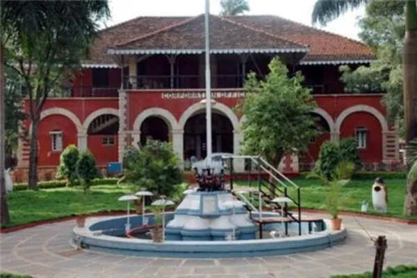 No debate, no clarity, says HDMC oppn, slamming the 'no separate corporation' resolution