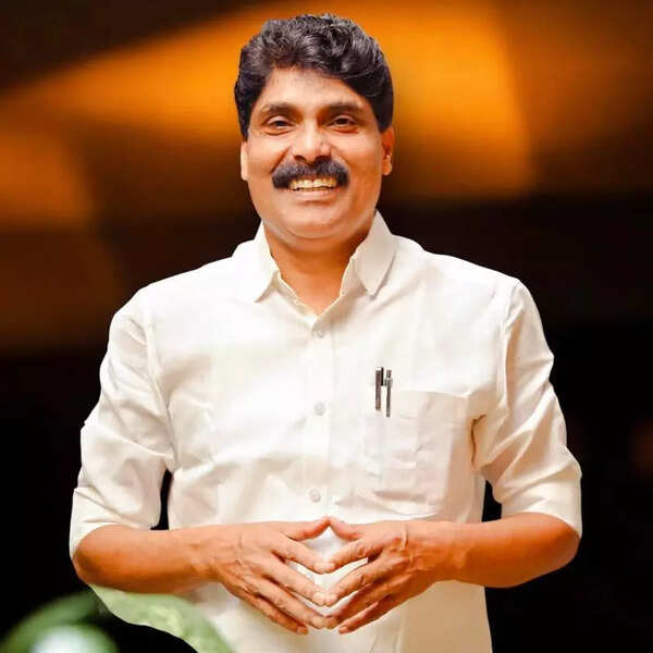 Booing linked to upcoming elections, landslide survivors not involved: Siddique