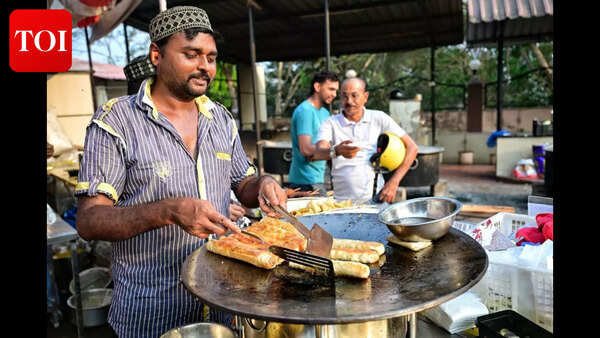Goans enjoy local Iftaar cuisine