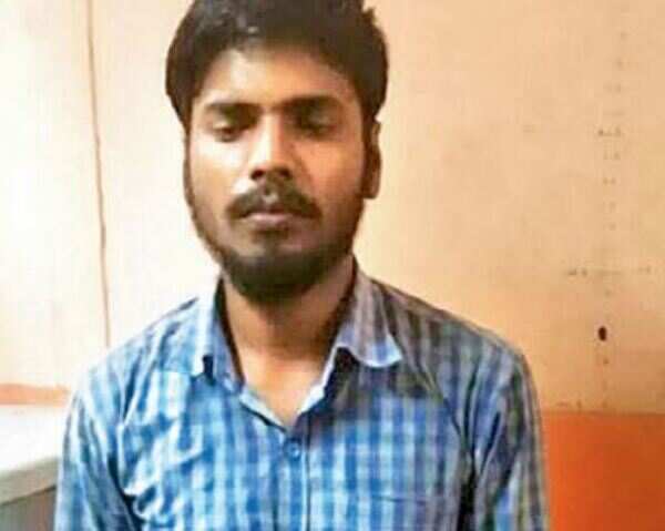 Chilli attack by man ‘denied’ seat by train bullies leaves 7 hurt