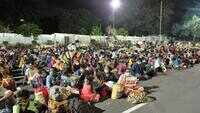 Karnataka Govt likely to permit 1-time inter-state travel for the stranded migrants 