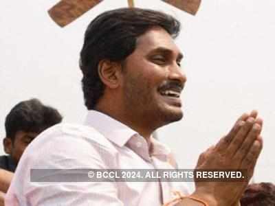 Andhra Pradesh: Election Commission slaps case on YS Jaganmohan Reddy for controversial remarks on N Chandrababu Naidu