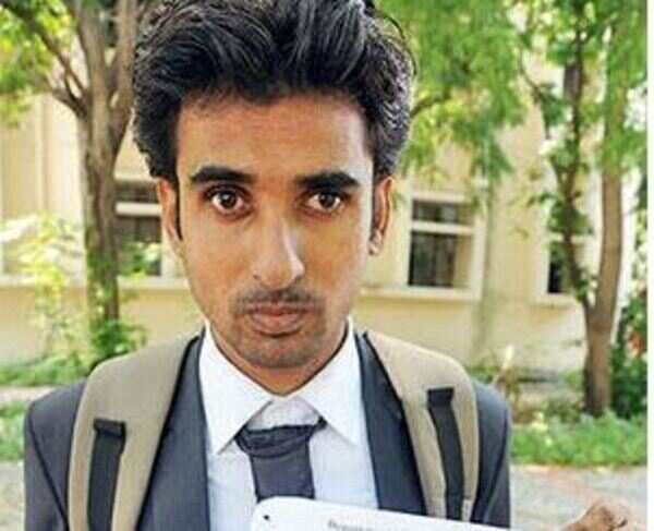 Gujarat University reprimands blind student for partying