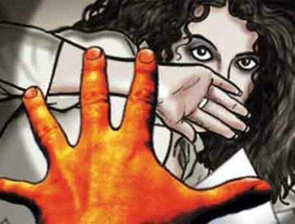 Teen’s arm hacked off in rape attempt