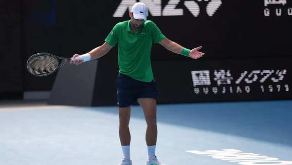Lucky break: Novak Djokovic advances to record-extending 54th Grand Slam semifinal