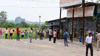 Liquor stores open in Haryana, tipplers in high 'spirits' 