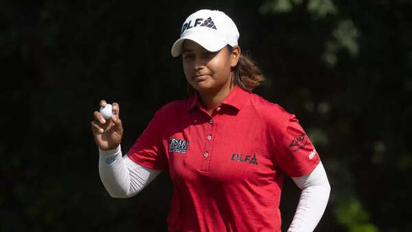 Women’s Indian Open: Hitaashee Bakshi takes the reins, Zara Anand tied-2nd