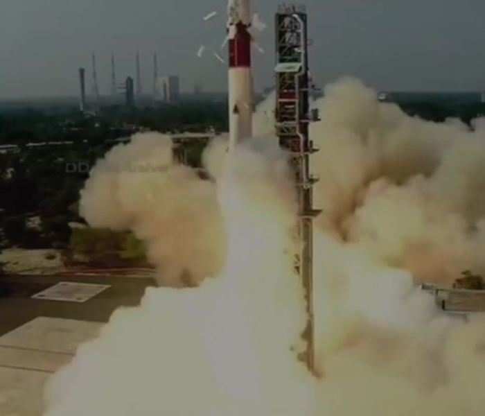 pslv-c51 सफल प्रक्षेपण