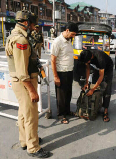 Ahead of Zubin Mehta's concert, 4 killed in Shopian