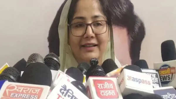 Indore councillor refuses to sing ‘Vande Mataram’, says religion doesn’t permit; told to leave house