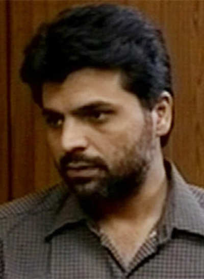 1993 Mumbai blasts case: SC stays execution of Yakub Memon