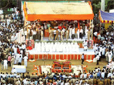 Sena ‘refunds’ Rs. 5L BMC spent on Thackeray funeral
