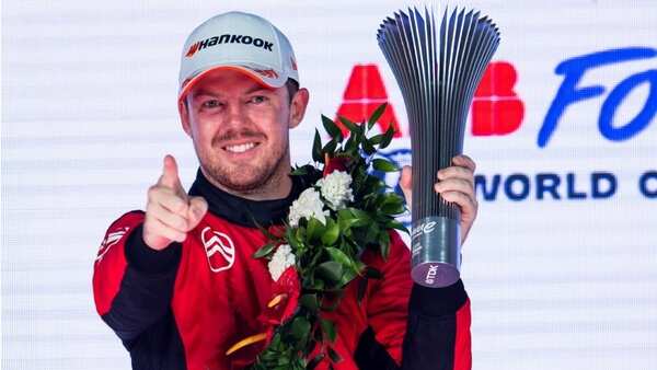 Nick Cassidy after his double podium at Tokyo E-Prix: “We've been through some really tough times”