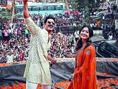 Vicky, Rashmika on promotional tour