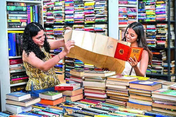 Shelf-Care: Inside B’luru’s weekend book crawls