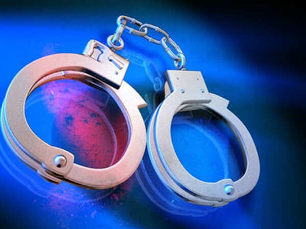 Three held for kindling forest fire