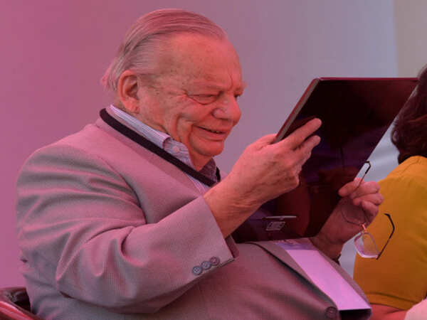 Ruskin Bond turns 84, celebrates with family & fans