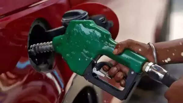 Indore petrol pump worker dragged to death after driver refuses to pay Rs 4k fuel bill