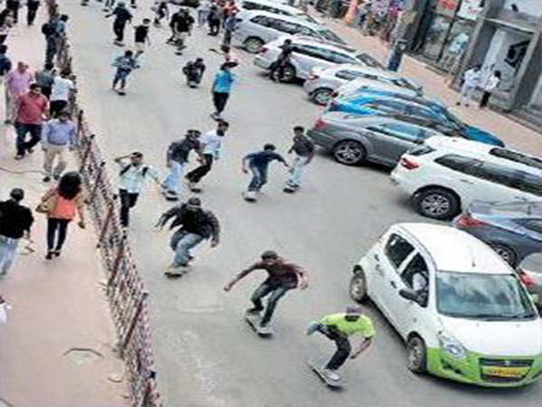 Skateboarders take Bengaluru streets by storm