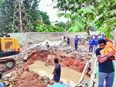 Sudden drain pain leaves citizens hanging on edge