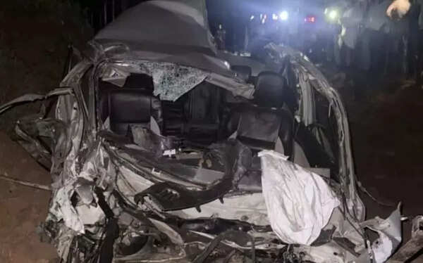 Senior Kolhapur cop’s mother and driver killed in SUV-truck crash in Karnataka
