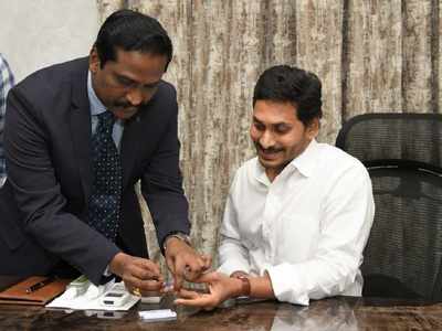 YS Jagan Reddy's COVID-19 test not in tune with ICMR norms?