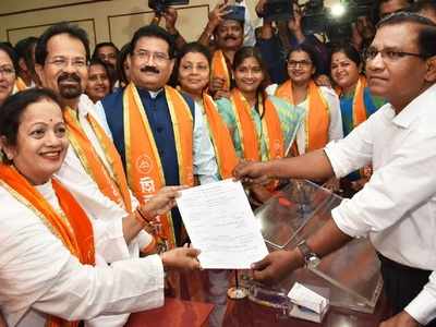 Shiv Sena nominee Kishori Pednekar files nomination for Mumbai Mayor’s post