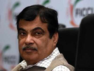 Gadkari for concrete roads across the country