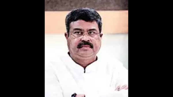Dharmendra demands sub-station at Parjang
