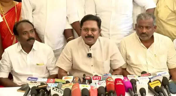 TTV slams DMK; claims cash won’t save current regime