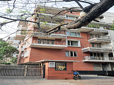 Bengaluru shocker: Man kills wife, throws dog off 6th floor, jumps to death