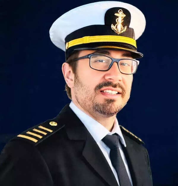 Help us get home: Oil tanker skipper sends SOS to Indian govt from Persian Gulf