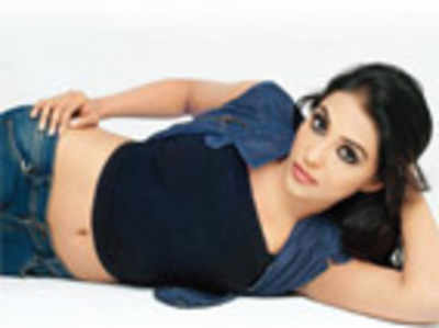 Ajith’s gift is appreciation for my work: Parvathy Nair