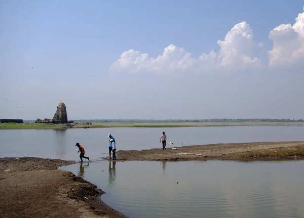 Water release from Ujani for irrigation to be stopped