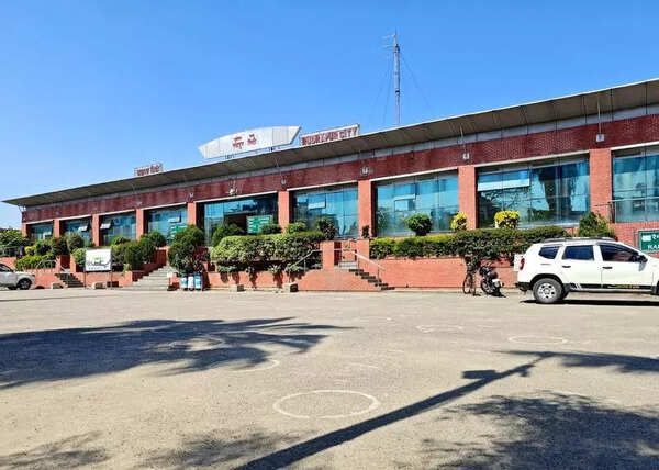 Garib Rath suspension disrupts Kumaon–Jammu travel; traders and pilgrims hit