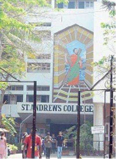 St Andrews suspends professor following molestation charges