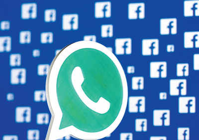 Delhi HC notifies govt on WhatsApp data sharing