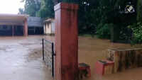 Karnataka floods: State seeks aid of Rs 4000 crores from Centre 