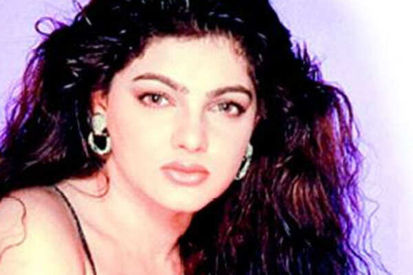 Mamta Kulkarni weds jailed lover, sets him free