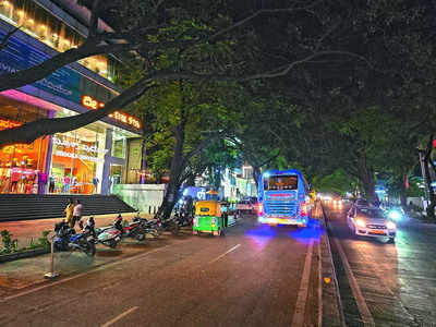 4 injured: Man’s stabbing spree shocks Indiranagar