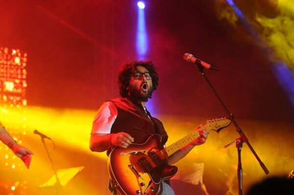When Hyderabad sang with Arijit at Boulder Hills, Hyderabad