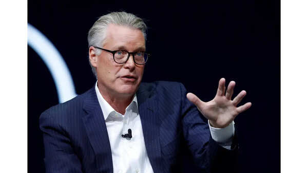 Delta Airlines CEO Ed Bastian doesn’t like the term ‘artificial intelligence': ‘I want our employees to see it as…’