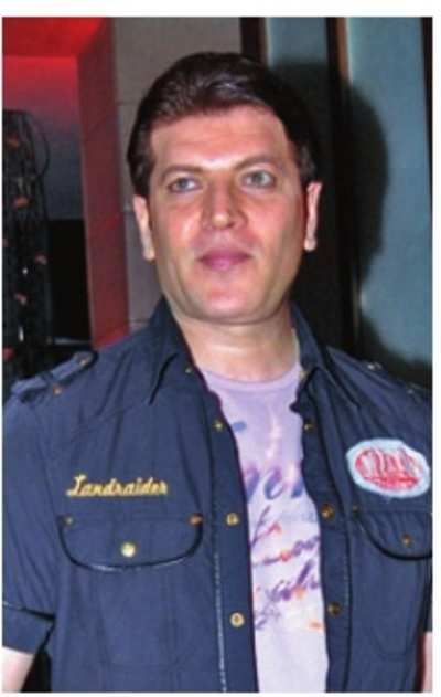 One-year jail to Aditya Pancholi for parking scuffle