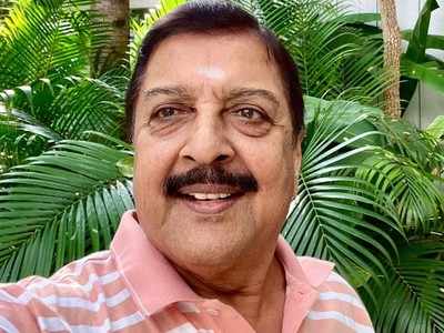 Sivakumar clarifies on COVID-19 rumors with a happy selfie