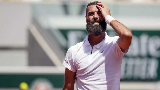 Benoit Paire keeps his cool but makes another early Paris exit