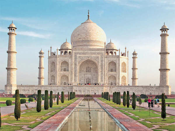 Supreme Court demands original title documents to accept Taj Mahal as Wakf Board property