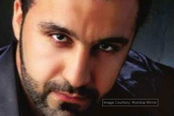 Shah Rukh Khan's co- star gets death threat