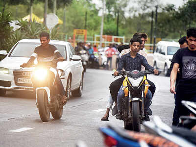 Bandra residents call for end to biker menace